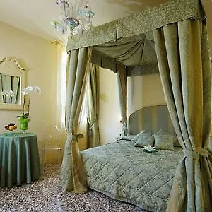 Acquavita Villa